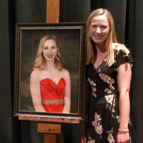 Karoline Smith named Miss Massillonian